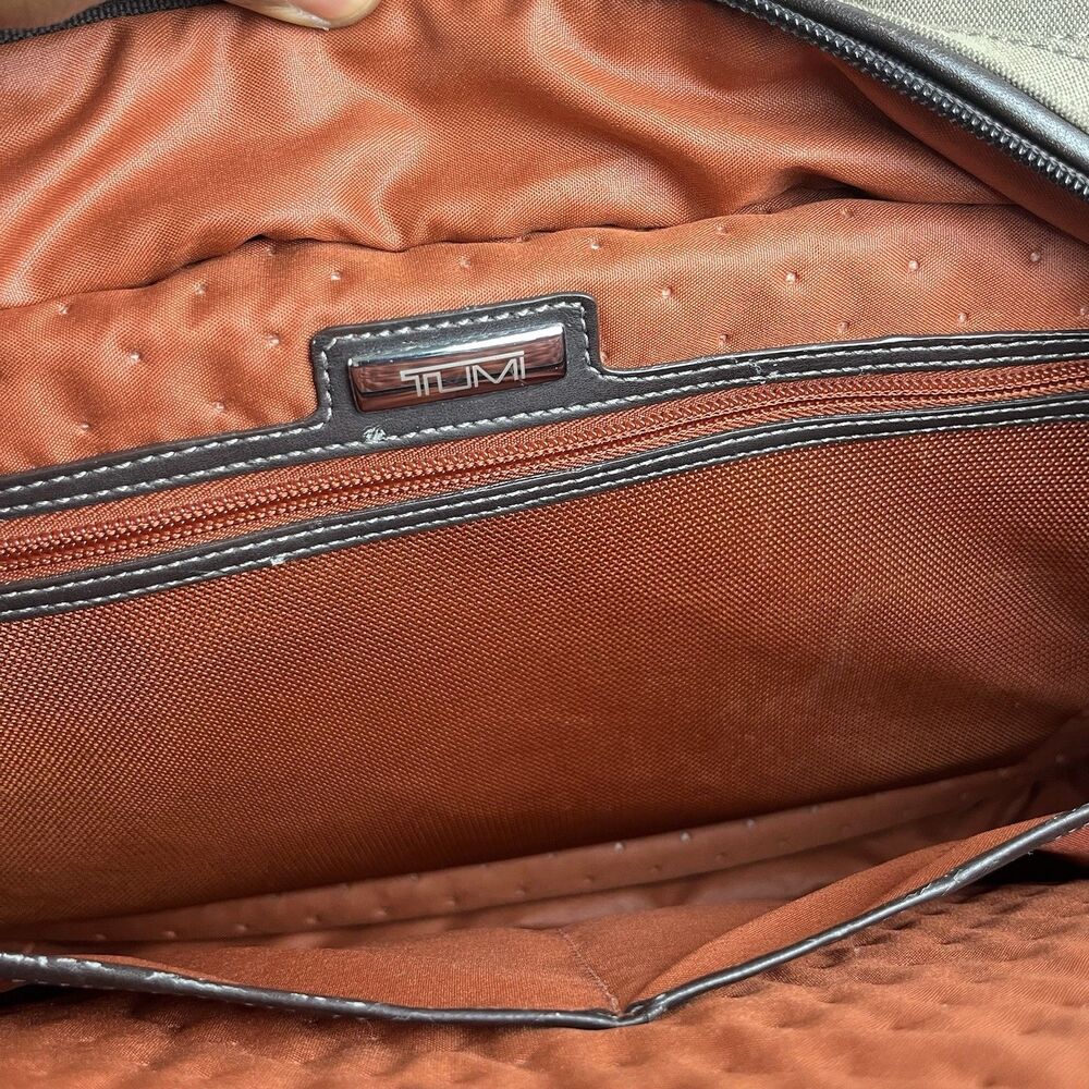 TUMI Achievement 23641MC 2-Way Business Bag Nylon & Brown Leather Tan (Flaws) - Picture 5 of 11